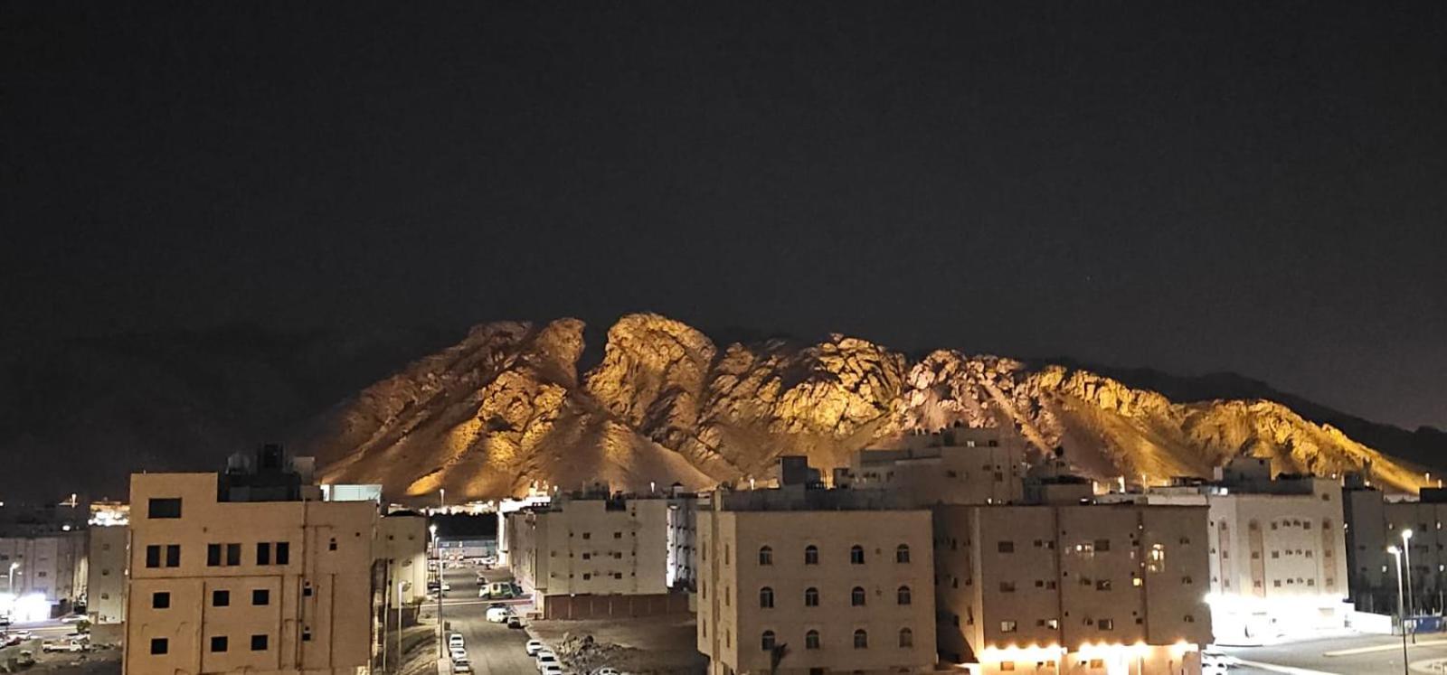 الشقق الفاخرة Modern Apartments Of 3 Bedrooms 5 Minutes To Haram Medina Buitenkant foto
